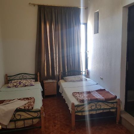 Jammal Hotel Baalbek Exterior foto